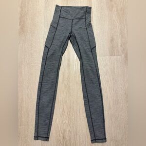 LULULEMON SPEED UP TIGHT 28” - FULL ON LUXTREME SIZE 2